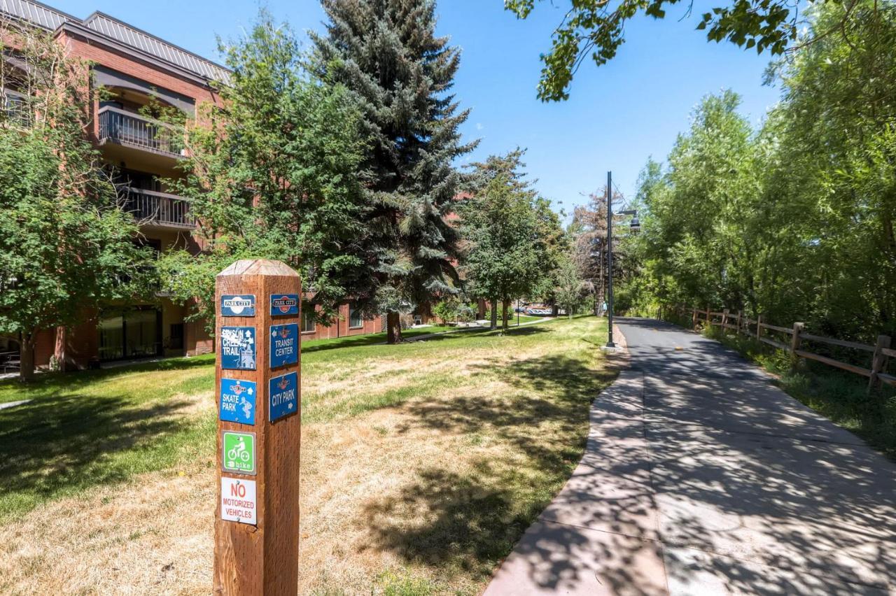 Vila Park Station By Park City Lodging Exteriér fotografie